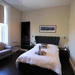 https://western-guest-house.hotelsaberdeenuk.com
