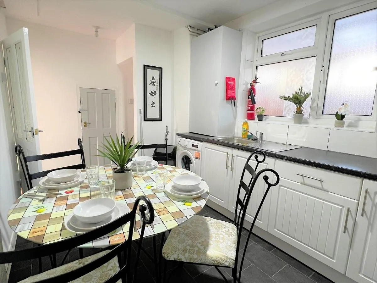 Stepney Green Comfy Double Bed Rooms 14 London United Kingdom
