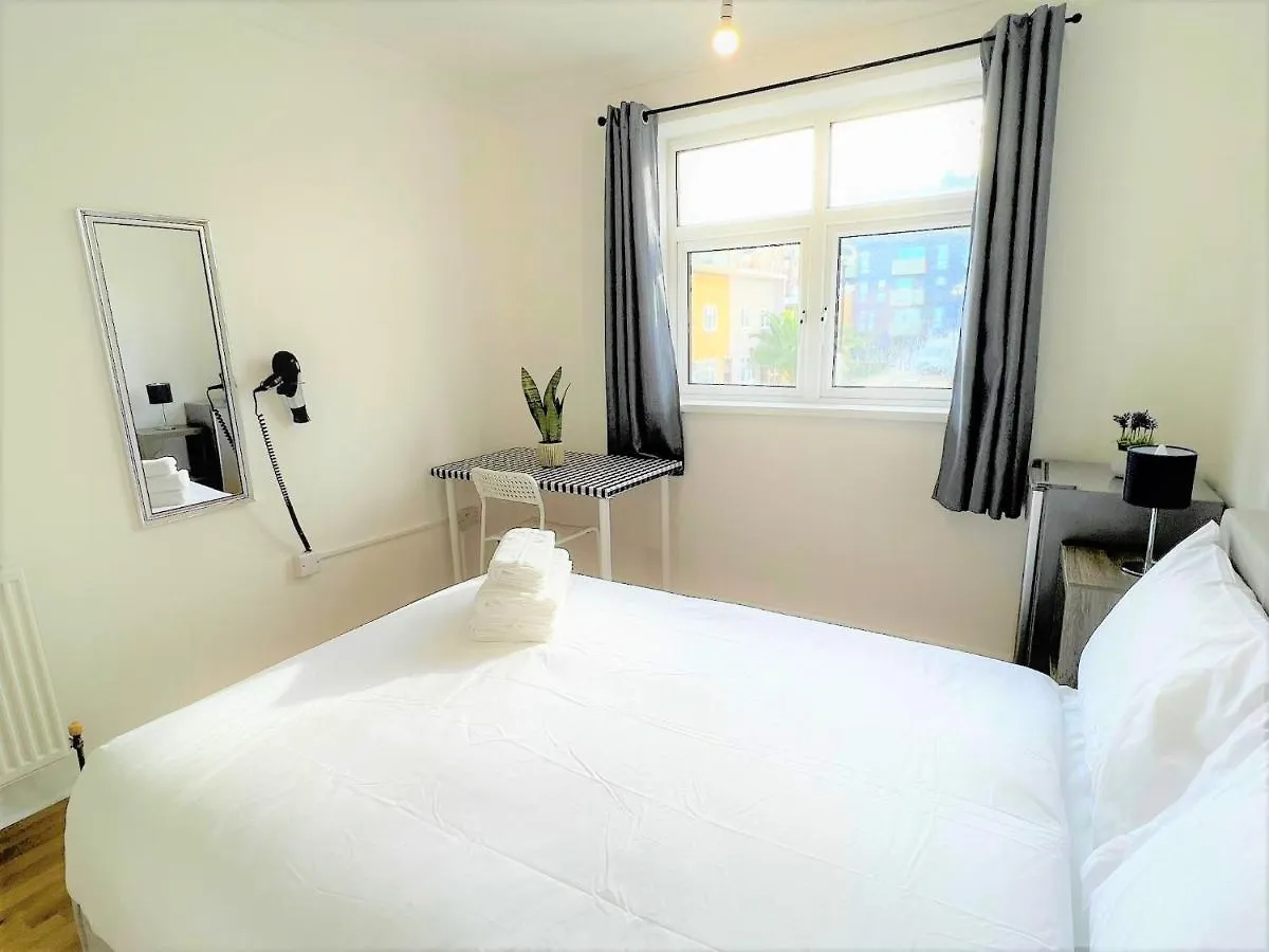 Stepney Green Comfy Double Bed Rooms 14 London
